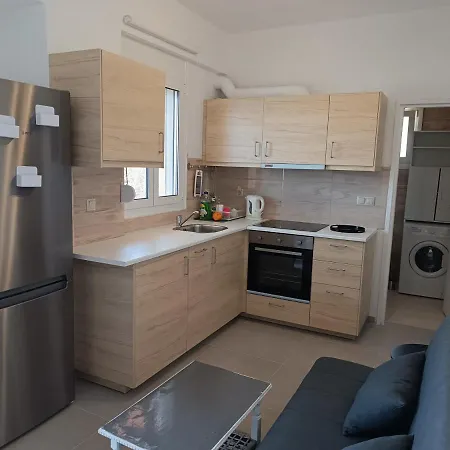 דירה Kl Seaview Ii - 2 Mins To The אגיה פלגיה קיתירה